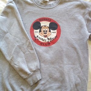 RETRO DISNEY CREWNECK